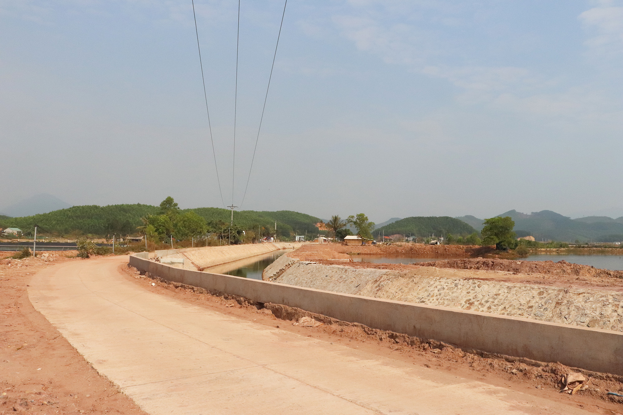 Hệ thống kênh mương