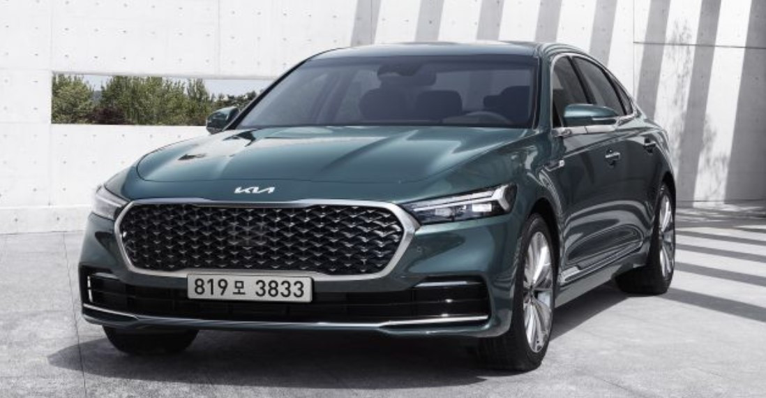 Kia K9 2021 - Mẫu sedan hàng đầu lộ diện