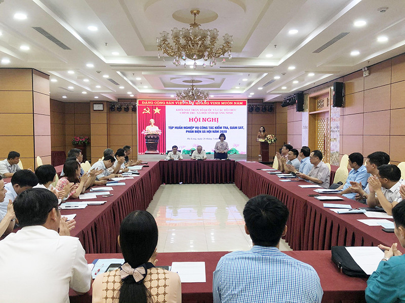 Ảnh với chú thích