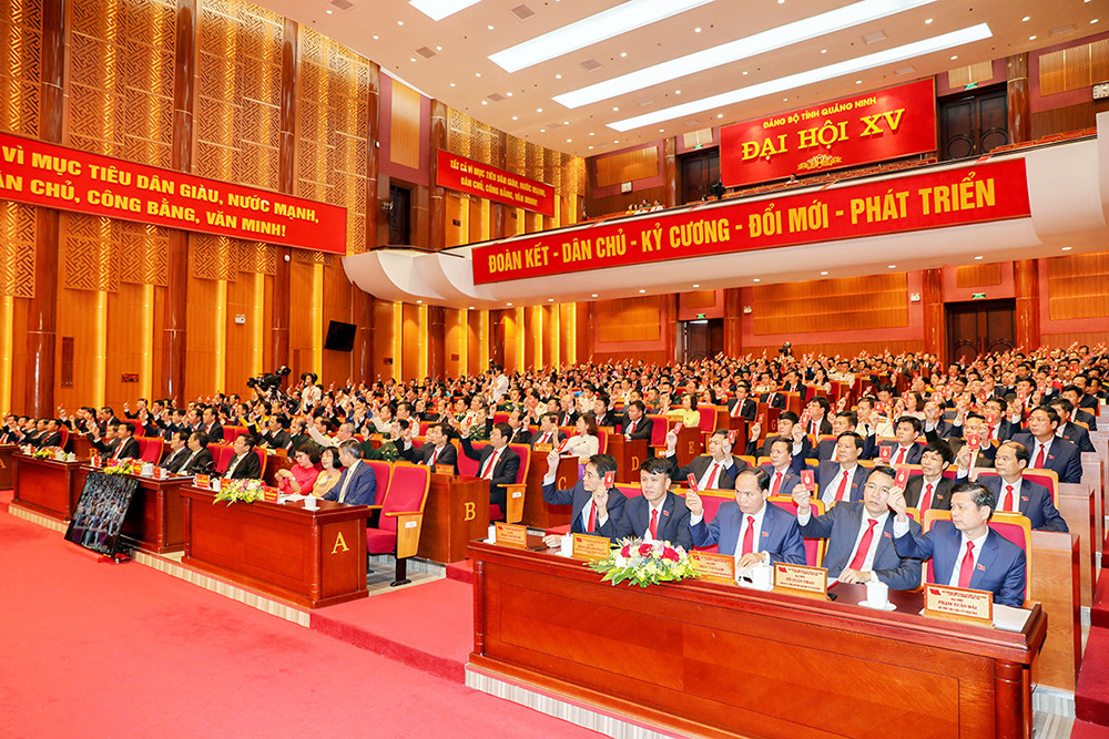 Ảnh với chú thích