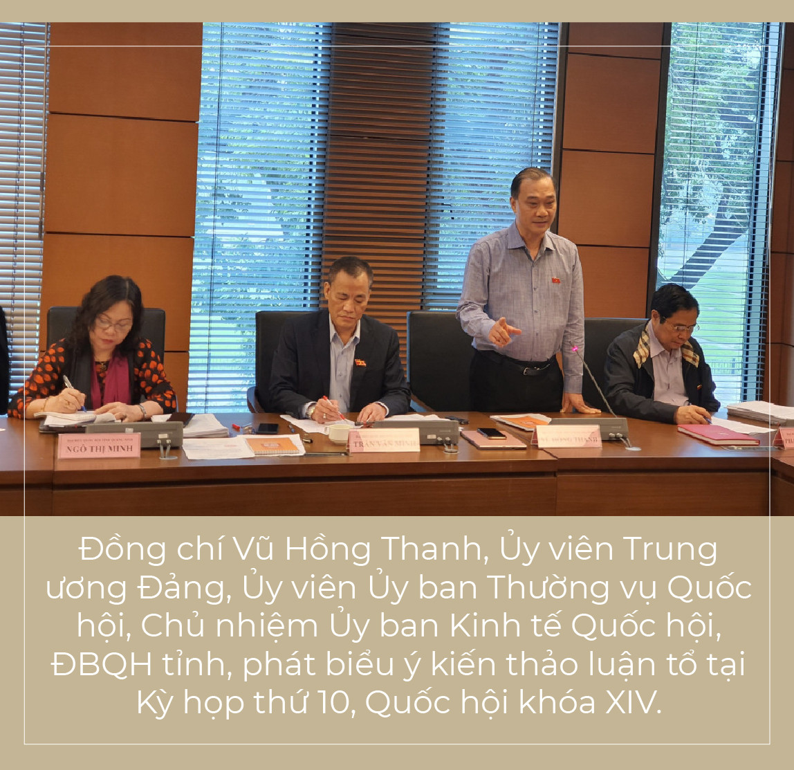 Ảnh với chú thích
