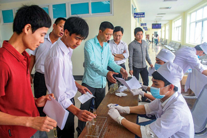 Ngăn tài xế nghiện ma túy lái xe cách nào? 1