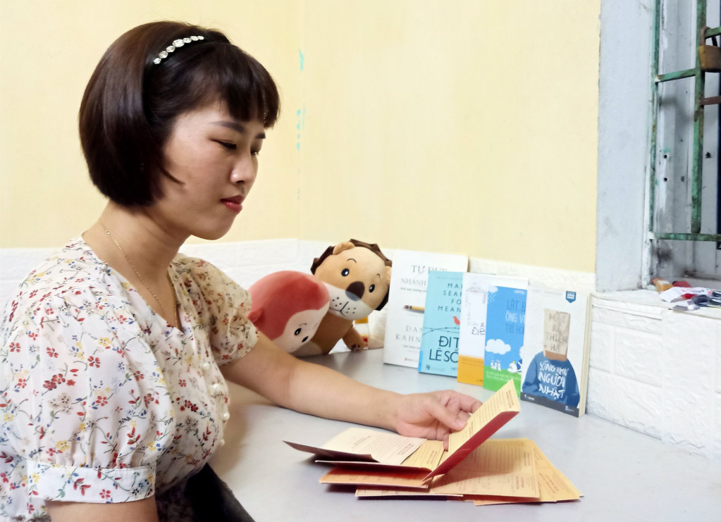 Chị Nguyễn Thị Hài, nhân viên Khoa Hồi sức tích cực - Thận nhân tạo, Bệnh viện Đa khoa tỉnh đã có 29 lần hiến máu tình nguyện.