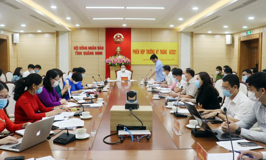 Quang cảnh hội nghị.