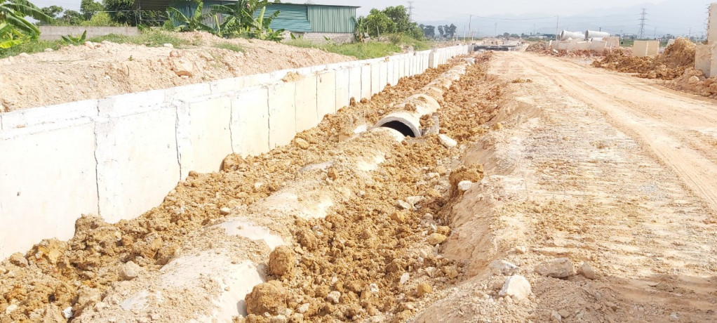 Khâu lắp đặt các cống hộp đã được hoàn thành.