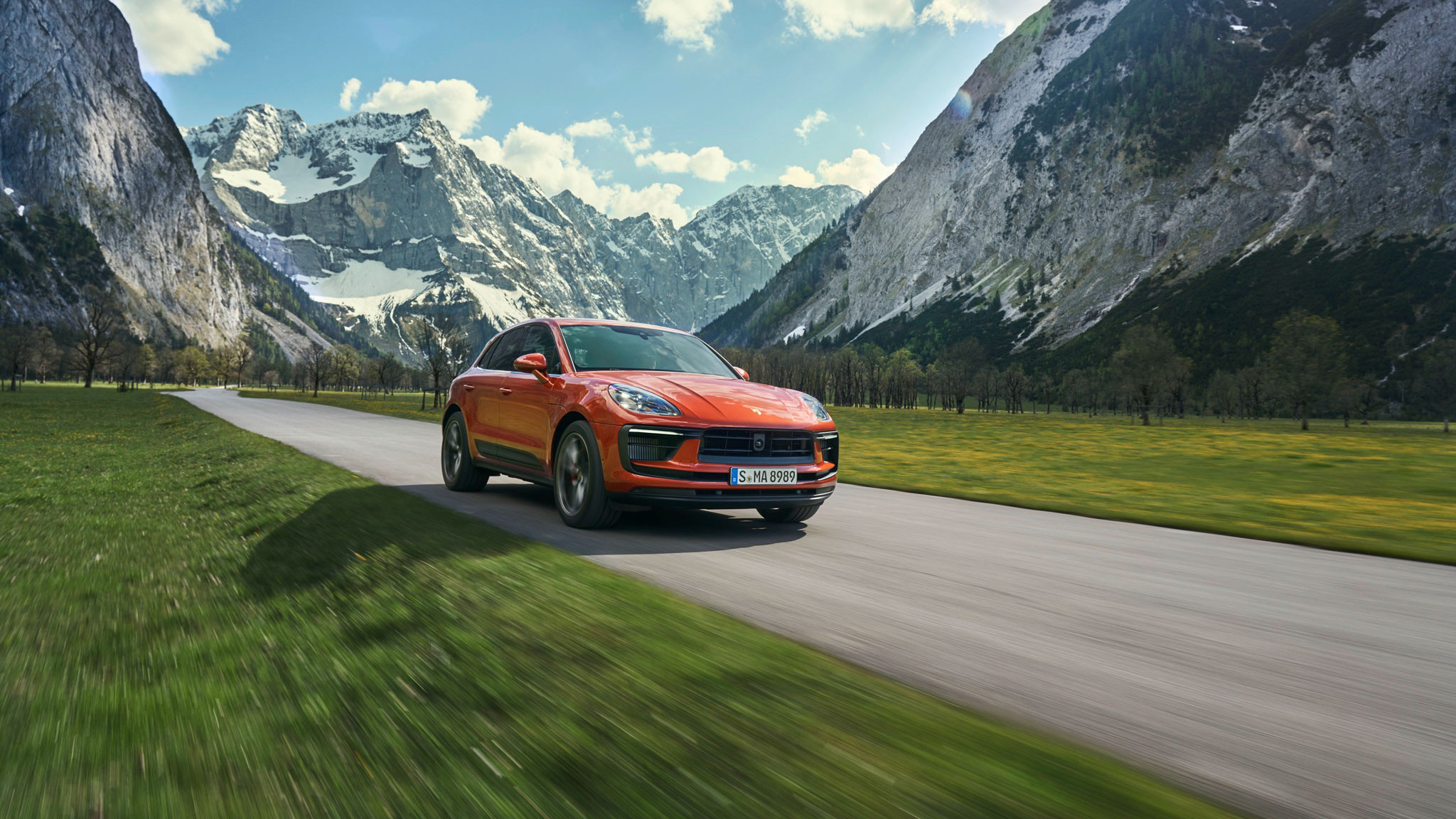 porsche_macan_2022_ra_mắt_nâng_cấp_sức_mạnh_xe_tinhte-25.jpg