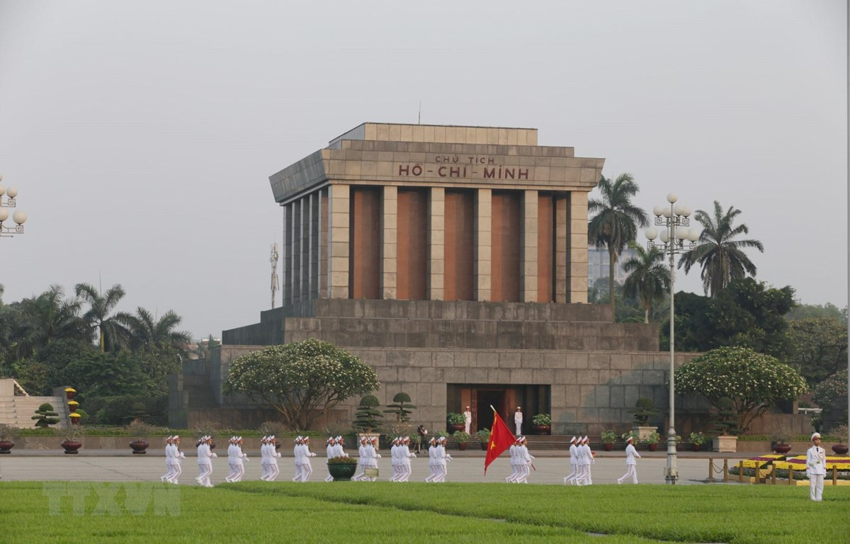 Lễ thượng cờ, chào cờ sáng 19/5/2019. (Ảnh: Anh Tuấn/TTXVN)