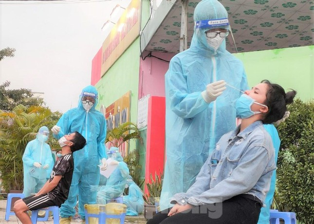 Bình Dương đình chỉ công tác một giám đốc trung tâm y tế ảnh 2
