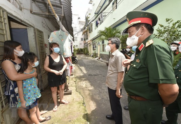 PTT Vũ Đức Đam kiểm tra công tác phòng, chống dịch tại quận Gò Vấp hình ảnh 1 PTT Vu Duc Dam kiem tra cong tac phong, chong dich tai quan Go Vap hinh anh 1