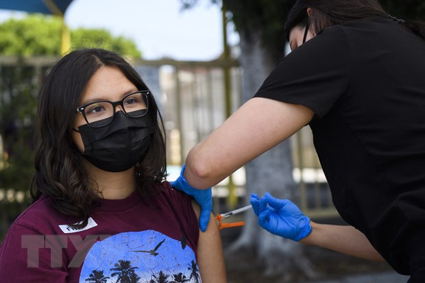 Dịch COVID-19: Vaccine đã làm giảm đáng kể số ca bệnh nặng và tử vong hình ảnh 1 Dich COVID-19: Vaccine da lam giam dang ke so ca benh nang va tu vong hinh anh 1