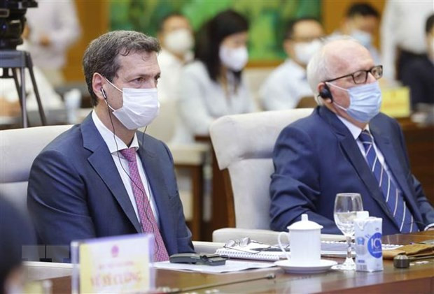 Quyết liệt thực hiện gói hỗ trợ người dân, doanh nghiệp gặp khó khăn hình ảnh 2 Quyet liet thuc hien goi ho tro nguoi dan, doanh nghiep gap kho khan hinh anh 2
