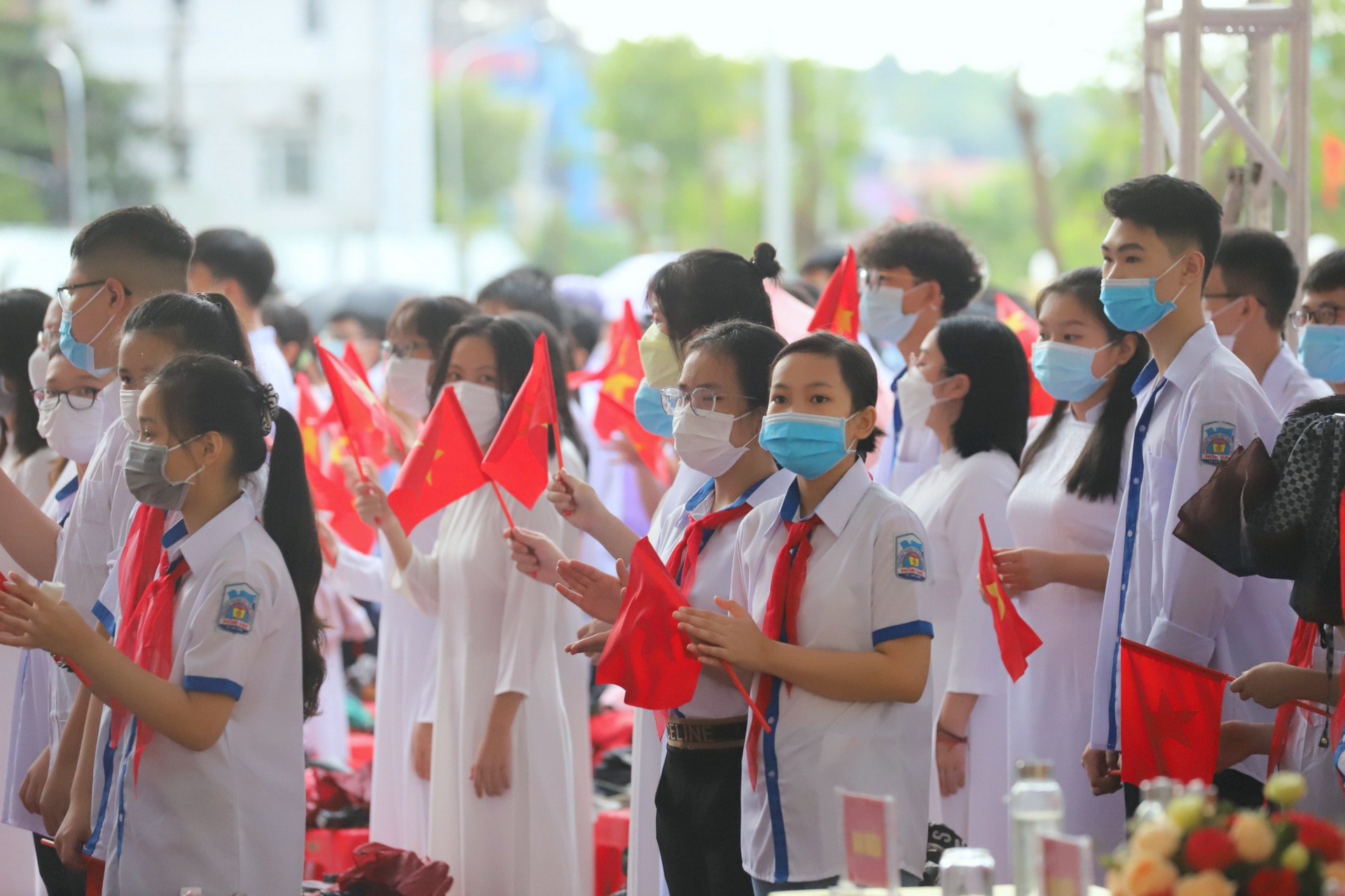 Ảnh với chú thích