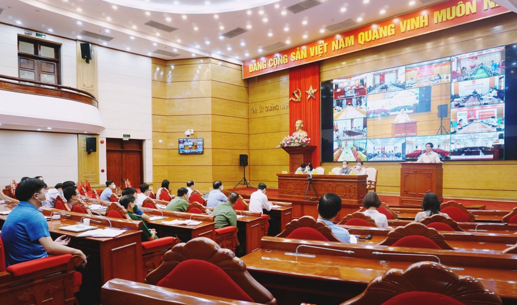 Ảnh với chú thích