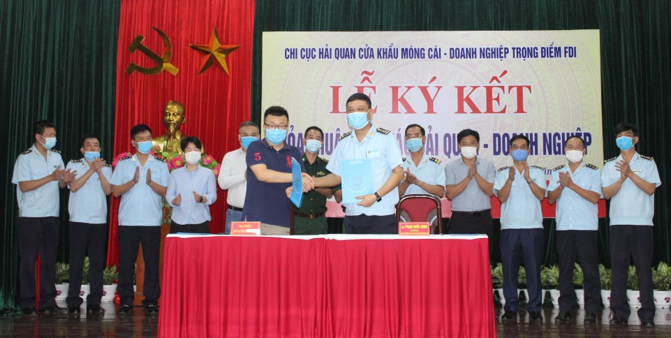 Ảnh với chú thích