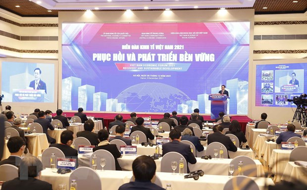 Bế mạc Diễn đàn Kinh tế Việt Nam về “Phục hồi và phát triển bền vững” hình ảnh 2 Be mac Dien dan Kinh te Viet Nam ve “Phuc hoi va phat trien ben vung” hinh anh 2