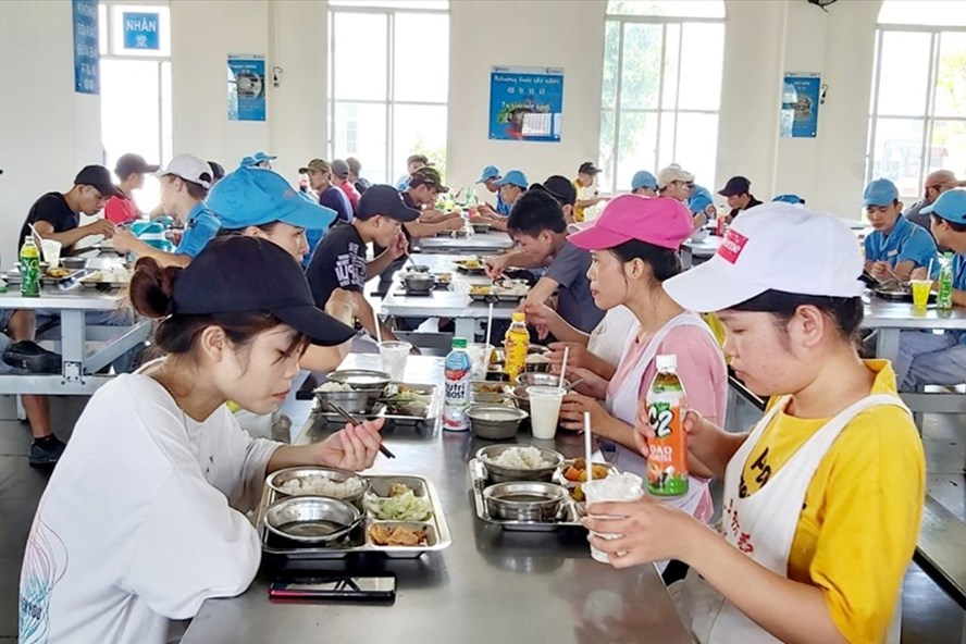 Công ty TNHH KHKT Texhong Ngân Hà (KCN Cảng biển Hải Hà, tỉnh Quảng Ninh) luôn quan tâm chăm lo đời sống CNLĐ.