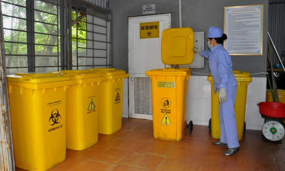 Khu vực bảo ôn rác của Bệnh viện Bãi Cháy.