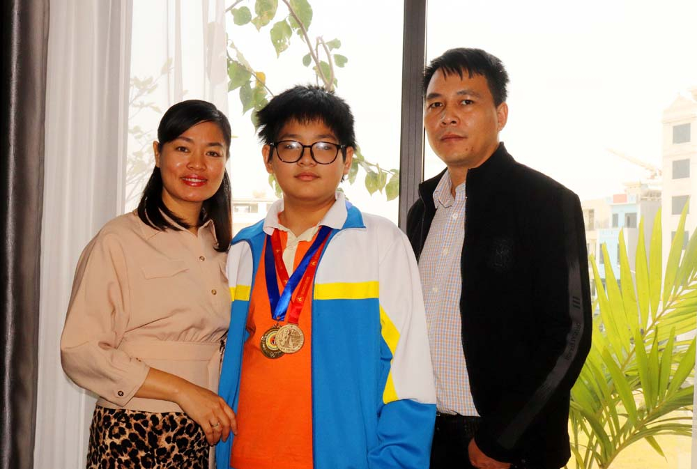 Ảnh với chú thích