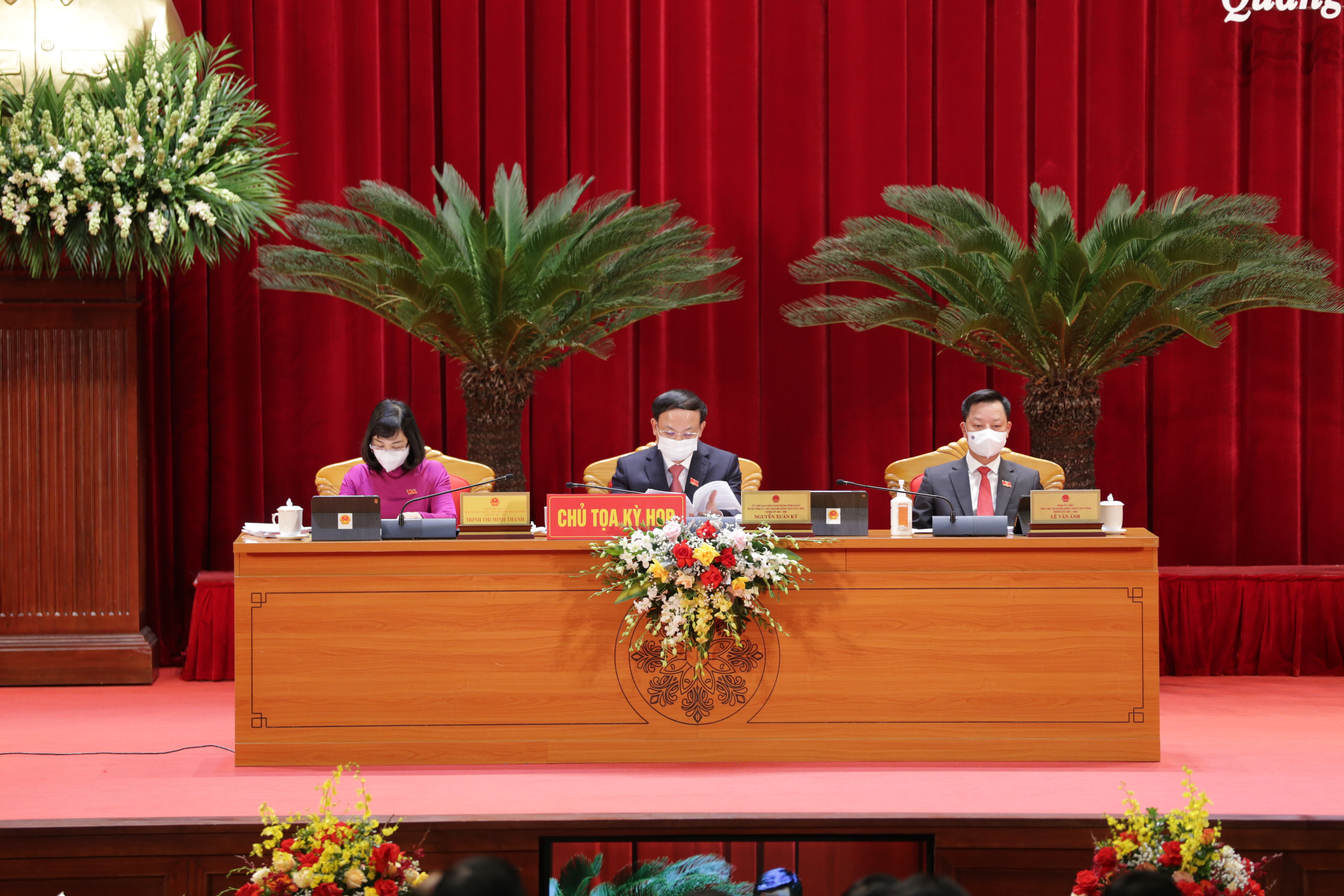 Ảnh với chú thích