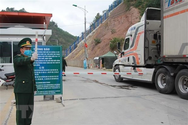 Thủ tướng: Lập nhóm công tác giải quyết ách tắc hàng hóa tại cửa khẩu hình ảnh 1 Thu tuong: Lap nhom cong tac giai quyet ach tac hang hoa tai cua khau hinh anh 1