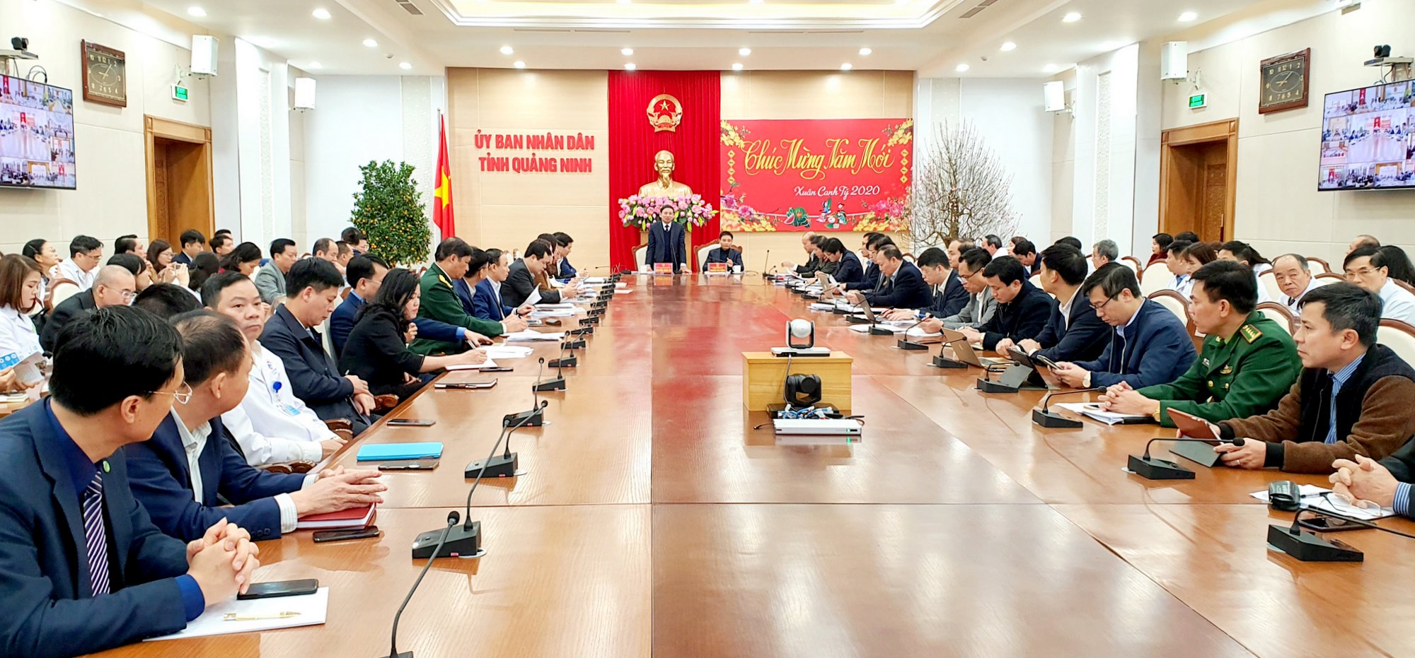 Ảnh với chú thích