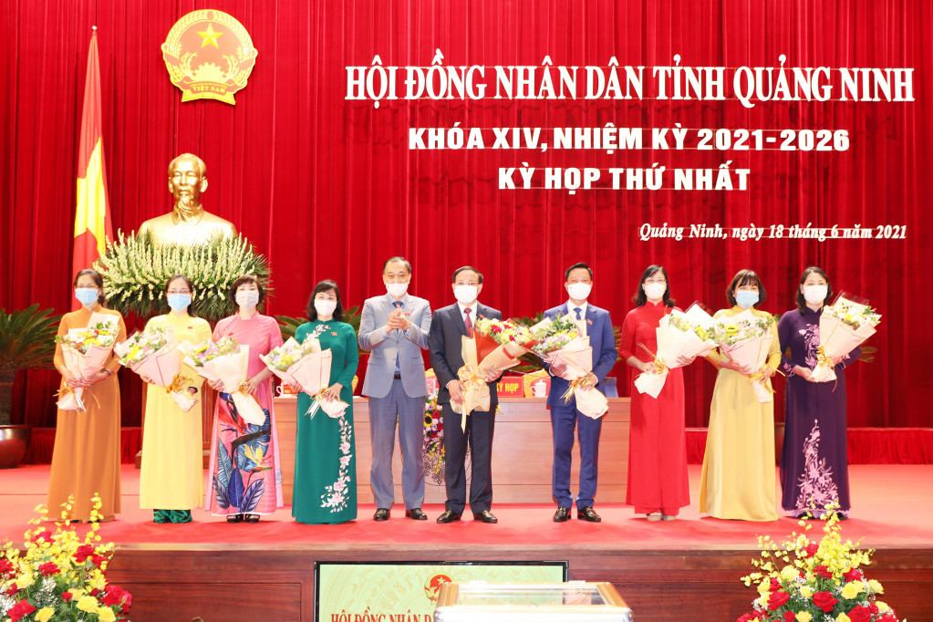 Ảnh với chú thích