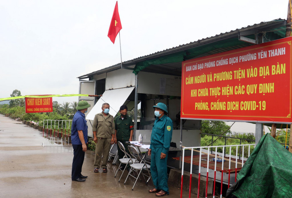 Ảnh với chú thích