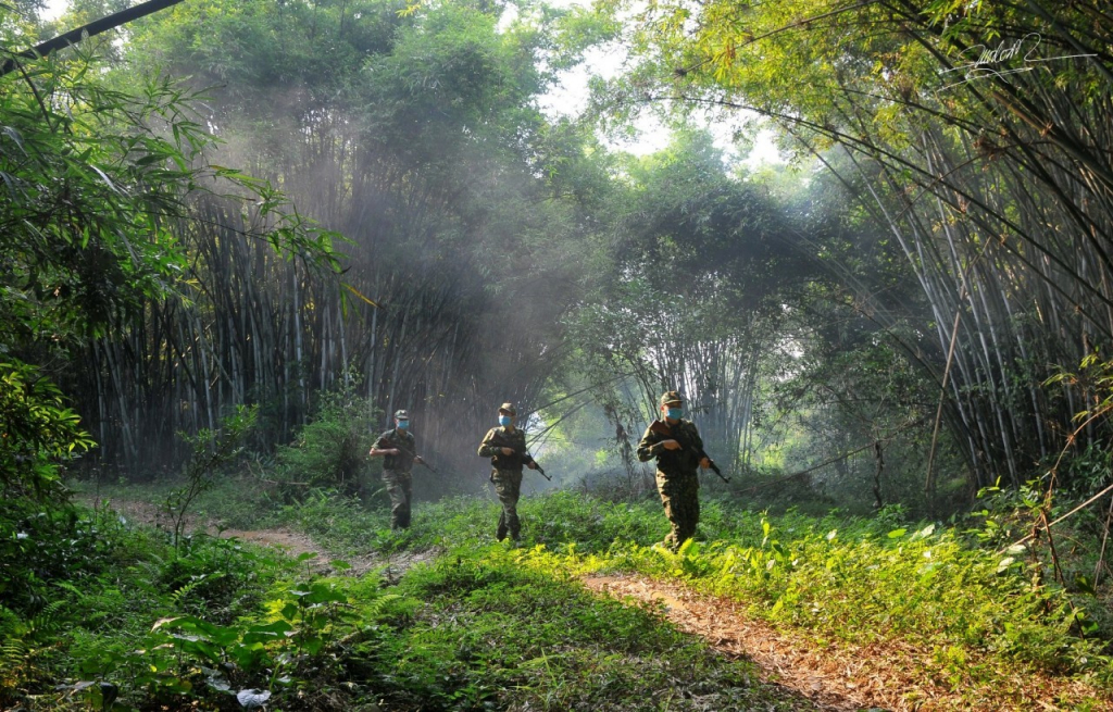 Ảnh với chú thích