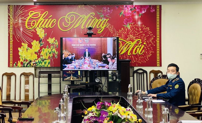  Bộ trưởng Bộ Công thương Nguyễn Hồng Diên kết luận hội nghị trực tuyến.
