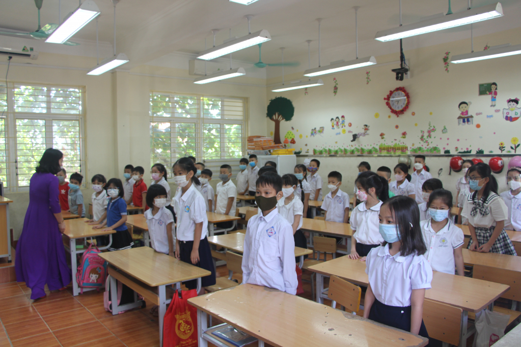 Trường Tiểu học Lý thường Kiệt (TP Hạ Long).
