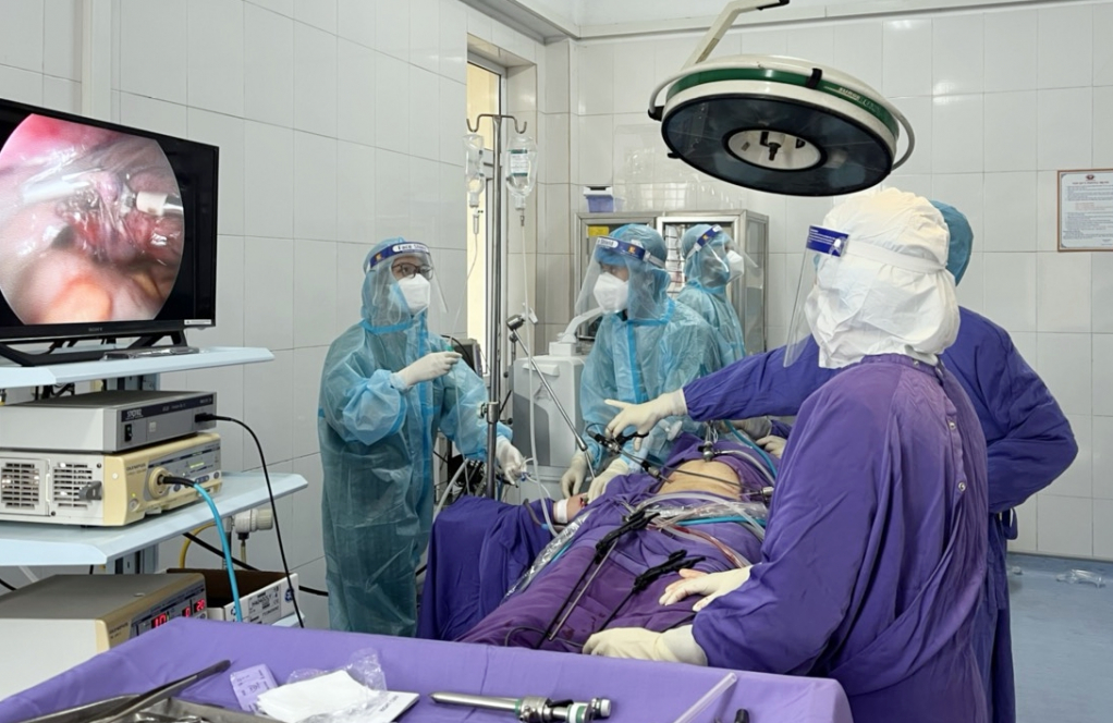 Ảnh với chú thích