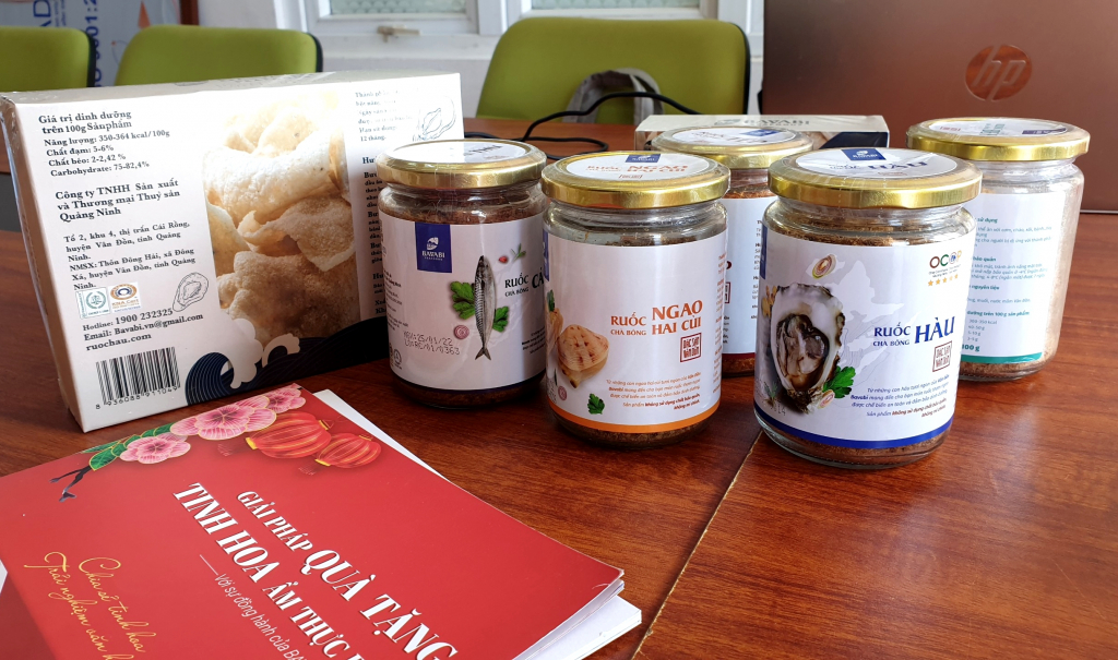 Ruốc hàu là một trong những sản phẩm rất được ưa chuộng của du khách khi tới Vân Đồn.