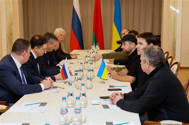 Nga và Ukraine tạm dừng kỹ thuật vòng đàm phán thứ tư hình ảnh 1 Nga va Ukraine tam dung ky thuat vong dam phan thu tu hinh anh 1