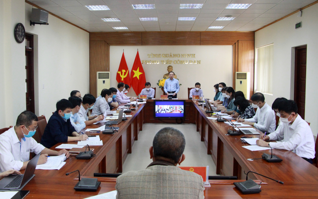 Quang cảnh buổi tiếp công dân.