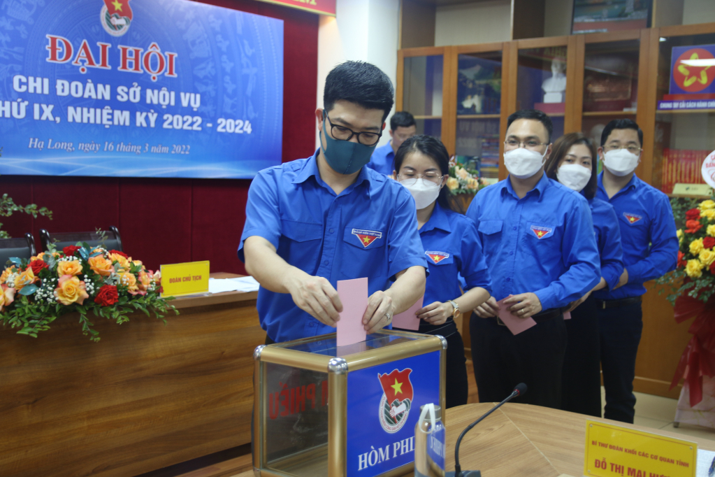 Đại hội tiến hành bầu Ban Chấp hành chi đoàn Sở nội vụ khóa IX, nhiệm kỳ 2022 -2024.