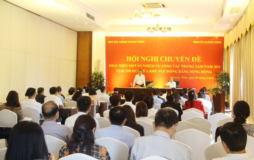 Quang cảnh hội nghị.