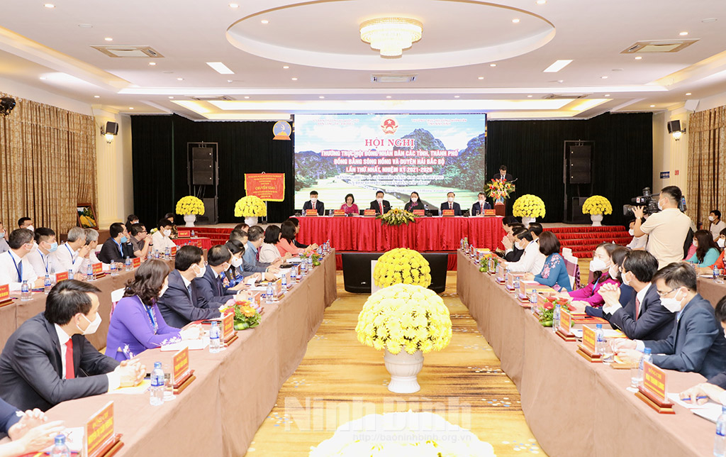 Quang cảnh hội nghị.