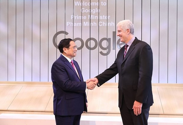Thủ tướng về tới Hà Nội, kết thúc chuyến công tác tại Hoa Kỳ hình ảnh 2 Thu tuong ve toi Ha Noi, ket thuc chuyen cong tac tai Hoa Ky hinh anh 2