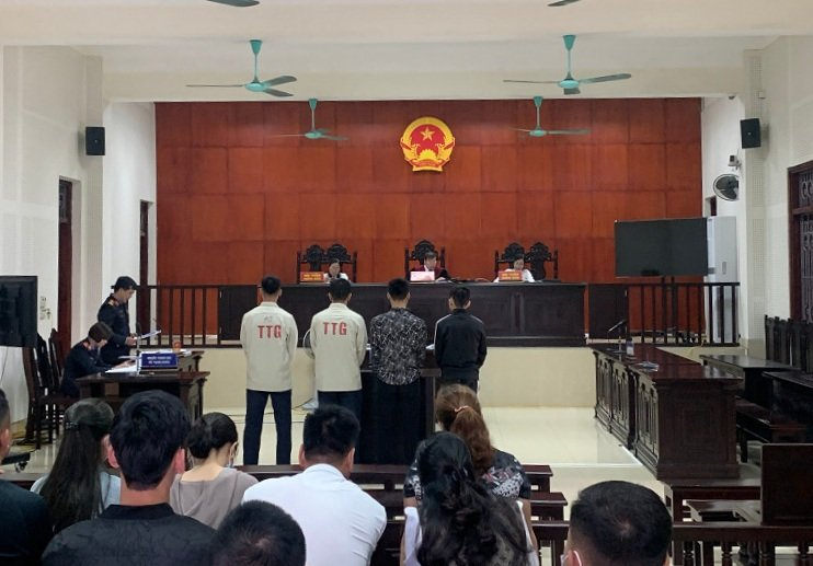 Một phiên tòa xét xử tội phạm liên quan đến