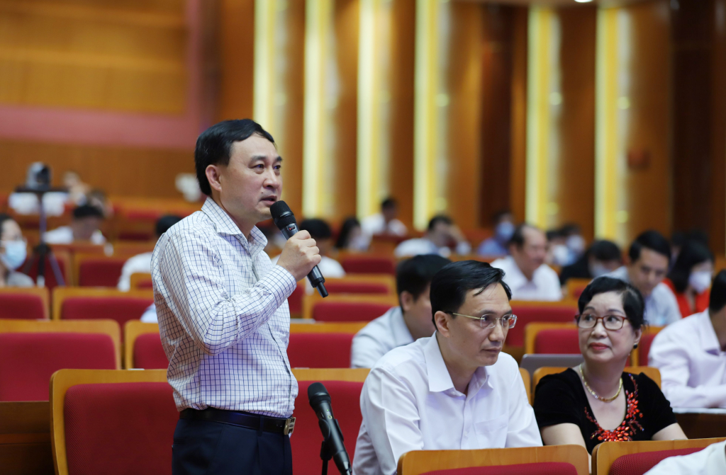 Hiệp hội Doanh nghiệp Quảng Ninh phát biểu tham góp các giải pháp để nâng điểm các chỉ số.