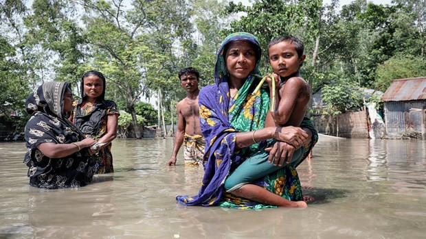 Hơn 100 người chết vì lũ lụt kinh hoàng kéo dài ở Bangladesh hình ảnh 1 Hon 100 nguoi chet vi lu lut kinh hoang keo dai o Bangladesh hinh anh 1