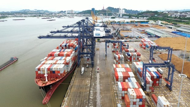 Xuất khẩu 6 tháng khởi sắc, cả nước xuất siêu hơn 700 triệu USD hình ảnh 1 Xuat khau 6 thang khoi sac, ca nuoc xuat sieu hon 700 trieu USD hinh anh 1