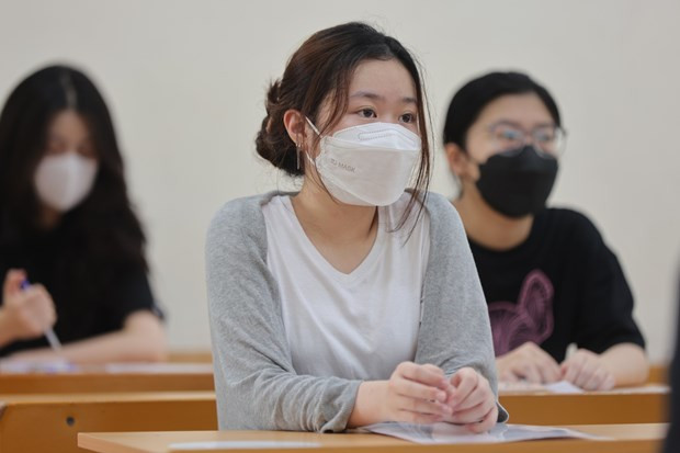 Bộ GD-ĐT công bố đáp án môn Ngữ văn Kỳ thi tốt nghiệp THPT 2022 hình ảnh 1 Bo GD-DT cong bo dap an mon Ngu van Ky thi tot nghiep THPT 2022 hinh anh 1