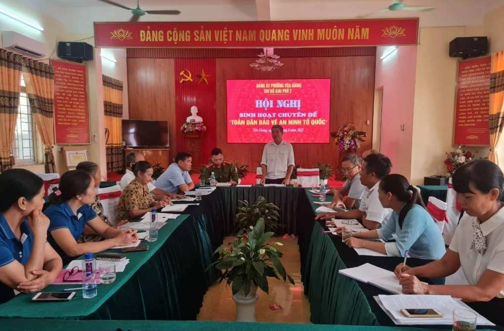 Sinh hoạt phong trào toàn dân bảo vệ an ninh tổ quốc.