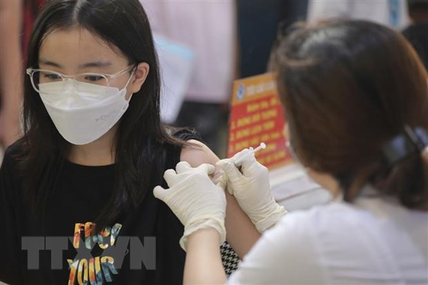 Nhiều địa phương không đạt tiến độ tiêm vaccine COVID-19 mũi 3, mũi 4 hình ảnh 1 Nhieu dia phuong khong dat tien do tiem vaccine COVID-19 mui 3, mui 4 hinh anh 1