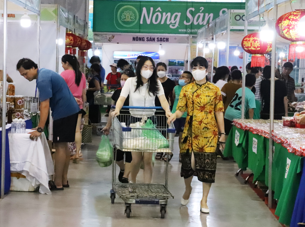 Hội chợ OCOP khu vực phía Bắc Quảng Ninh - năm 2022 sẽ diễn ra tới hết ngày 5/9/2022 để phục vụ người dân và khách du lịch.