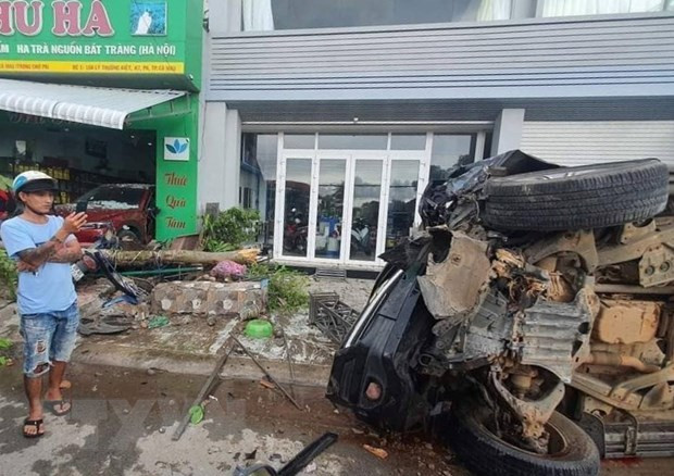 Ngày 2/9, cả nước xảy ra 16 vụ tai nạn giao thông, làm chết 10 người hình ảnh 1 Ngay 2/9, ca nuoc xay ra 16 vu tai nan giao thong, lam chet 10 nguoi hinh anh 1