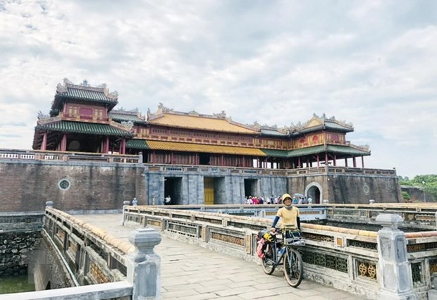 Phượt thủ Việt lan tỏa xu hướng du lịch xanh và không khói hình ảnh 1 Phuot thu Viet lan toa xu huong du lich xanh va khong khoi hinh anh 1