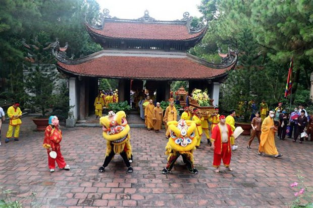 Tưởng niệm 580 năm ngày mất Anh hùng dân tộc, danh nhân Nguyễn Trãi hình ảnh 2 Tuong niem 580 nam ngay mat Anh hung dan toc, danh nhan Nguyen Trai hinh anh 2