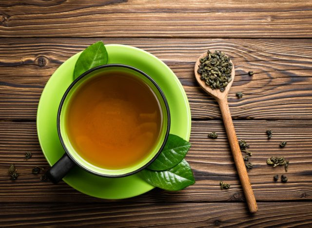 Những tác dụng phụ không ngờ của việc uống trà: Uống thế nào để được lợi? - Ảnh 3. Những tác dụng phụ không ngờ của việc uống trà: Uống thế nào để được lợi? - Ảnh 3.